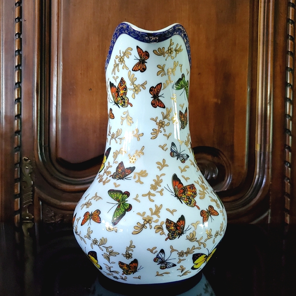 🦋 10" Pitcher Gold Trim/Gilt "Butterfly Collection" Formalities by Baum Bros. - Picture 5 of 9